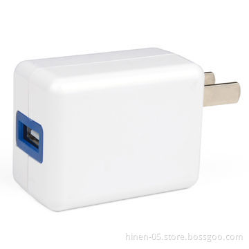 Smart Travel Charger with USB 5V/2.1A Output